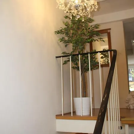 Fuer 12 Personen Sauna Garten Garage Hund 温特贝格