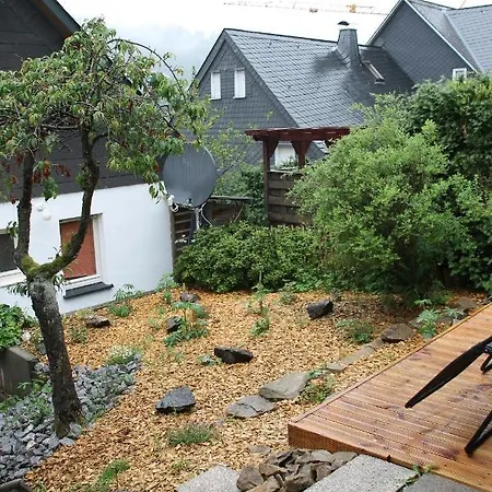Holiday home Fuer 12 Personen Sauna Garten Garage Hund *