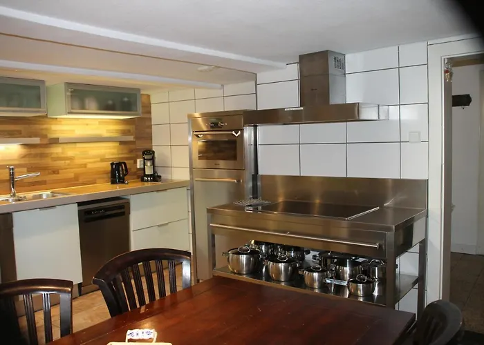 Casa vacanze Fuer 12 Personen Sauna Garten Garage Hund *