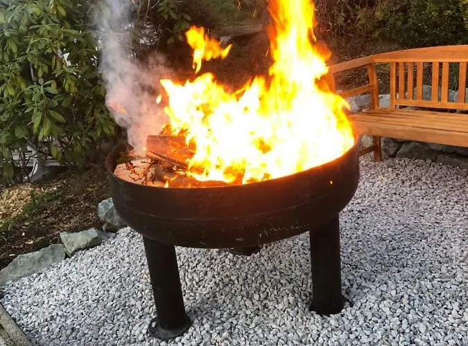 Prázdninový dům Fuer 12 Personen Sauna Garten Garage Hund