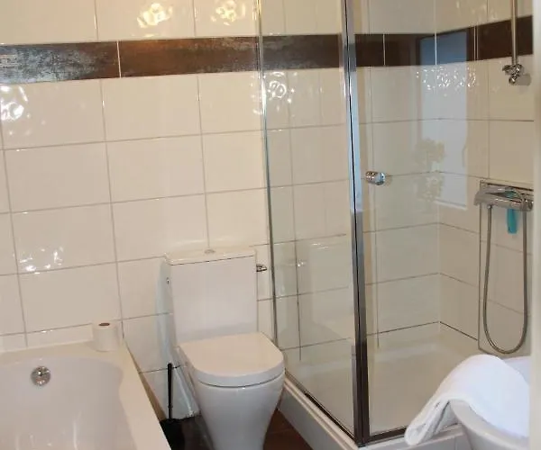 Fuer 12 Personen Sauna Garten Garage Hund Prázdninový dům